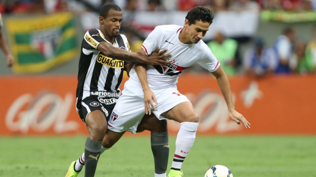10 de setembro de 2014	S&eacute;rie A - Man&eacute; Garrincha / Botafogo x S&atilde;o Paulo	2&ndash;4