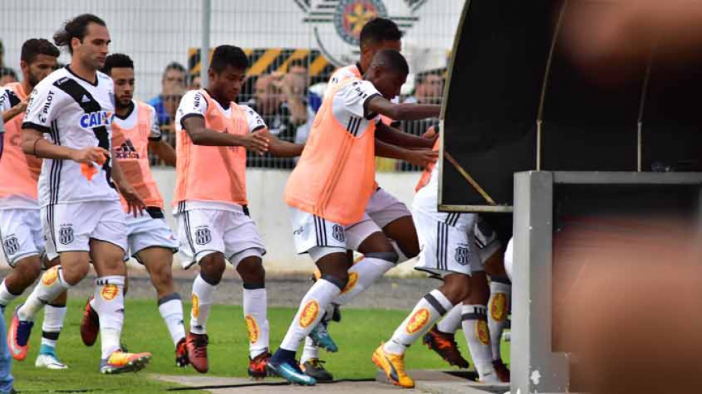 Ponte Preta x Vit&oacute;ria