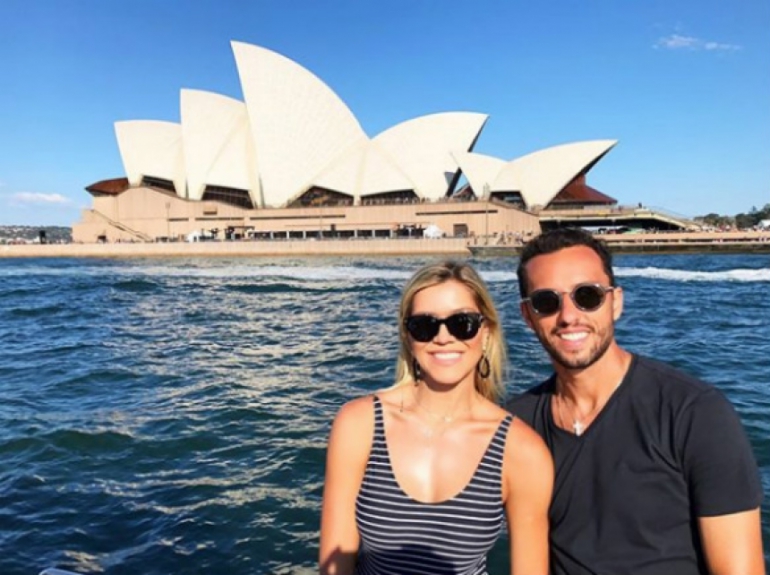 Nen&ecirc; tamb&eacute;m passou pela Austr&aacute;lia, acompanhado da namorada