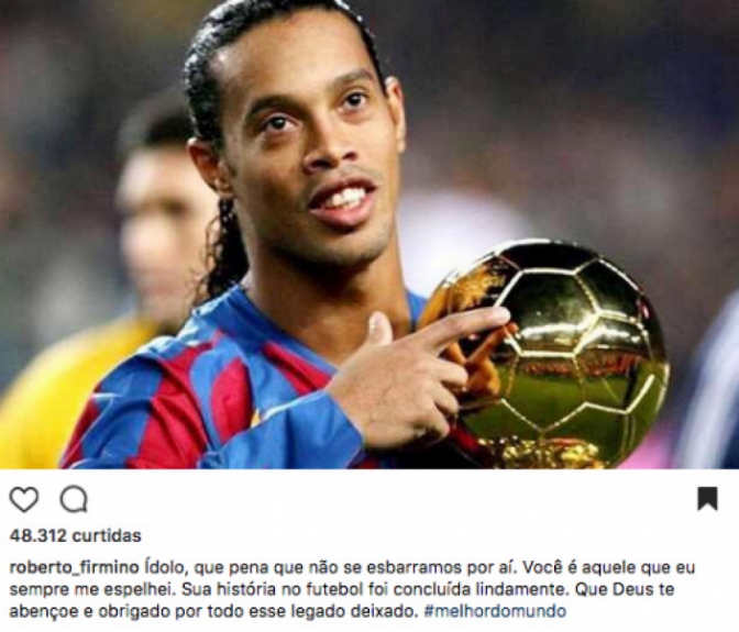Homenagem de Roberto Firmino a Ronaldinho Ga&uacute;cho