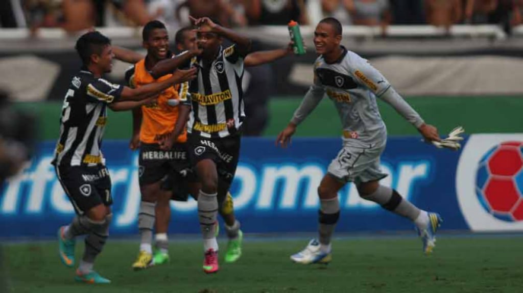Ta&ccedil;a Rio 2013 - Flamengo 0 x 2 Botafogo