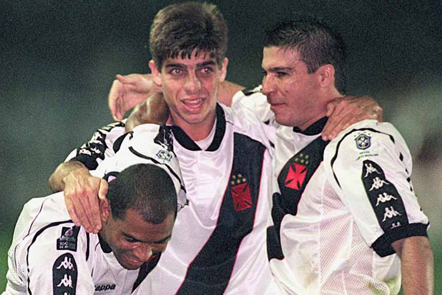Em 1998 o Vasco foi o campe&atilde;o da Libertadores. O Cruz-Maltino, por&eacute;m, caiu nas oitavas no ano seguinte, sendo eliminado pelo Palmeiras