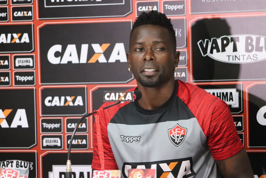 Kanu - Vit&oacute;ria