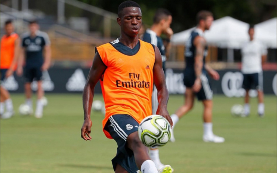 Vin&iacute;cius J&uacute;nior