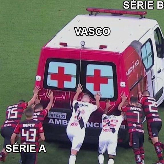 Memes bombam após jogadores de Flamengo e Vasco ajudarem a empurrar  ambulância