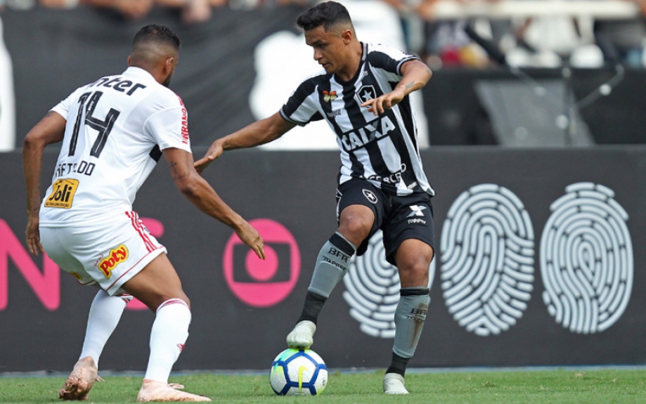 Botafogo x S&atilde;o Paulo - Erik