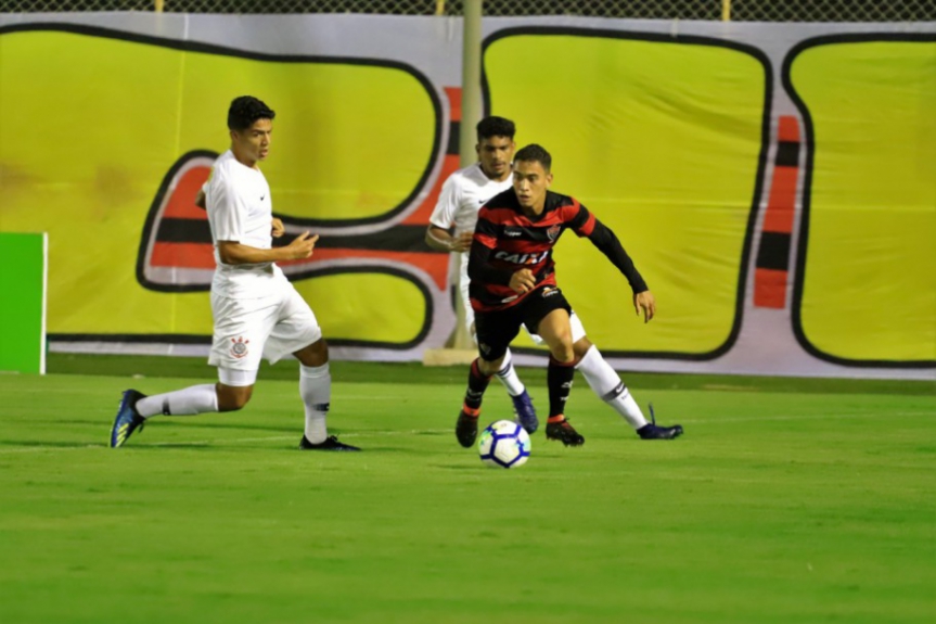 Ca&iacute;que - Vitoria EC - Sub20