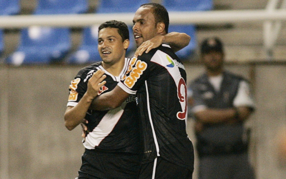Vasco 1x0 Olaria - Semifinal da Ta&ccedil;a Rio de 2011 - 23/4/2011