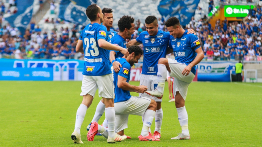 Cruzeiro x Tupynamb&aacute;s
