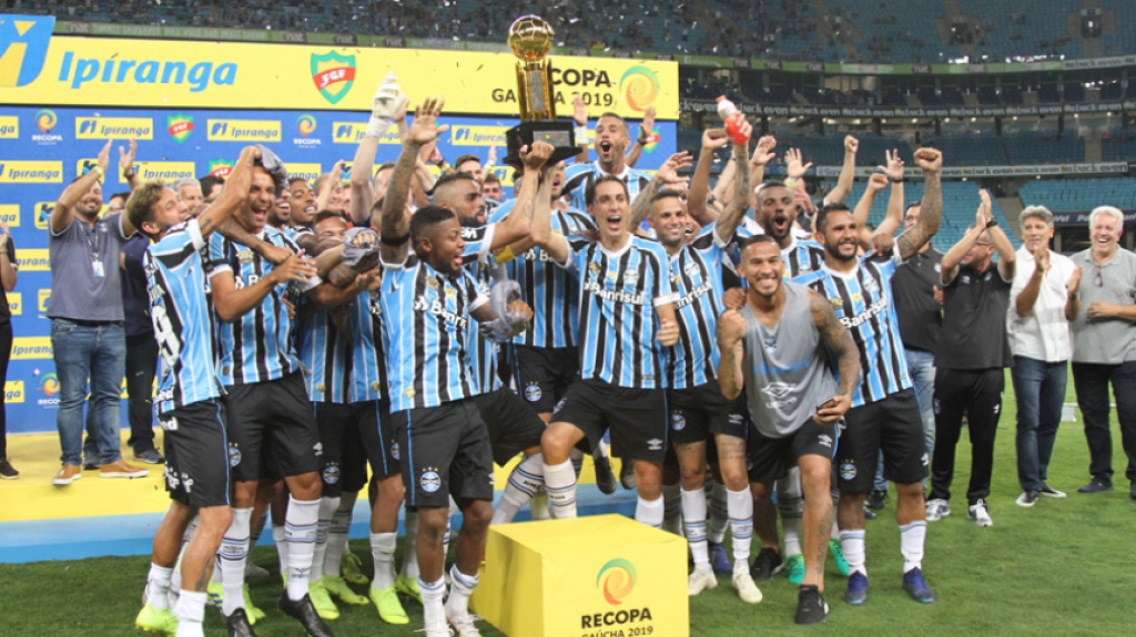 Gr&ecirc;mio x Avenida