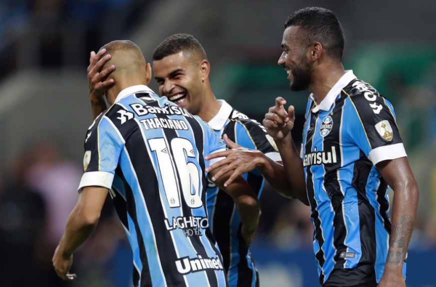Gr&ecirc;mio x U. Cat&oacute;lica