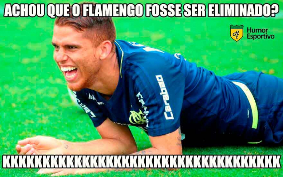 Euforia rubro-negra: os memes da classificação sobre o Emelec