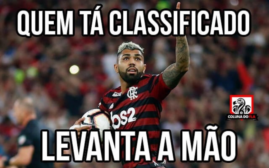 Euforia rubro-negra: os memes da classificação sobre o Emelec