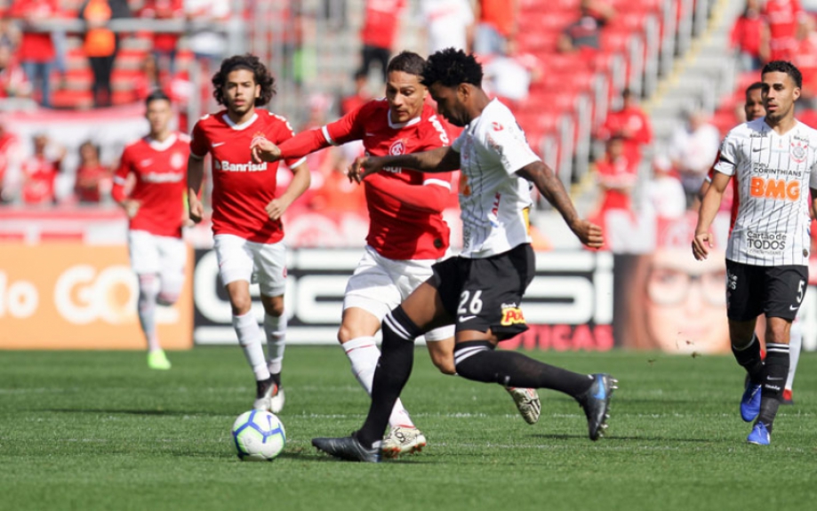 Internacional x Corinthians - Gil