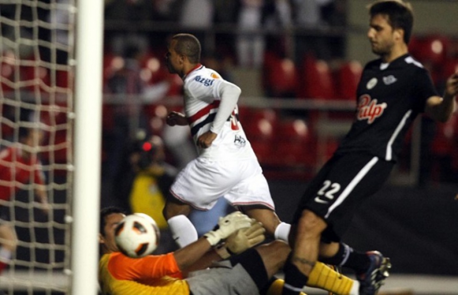 São Paulo x Libertad - 2011 - Primeiro gol de Luis Fabiano na volta