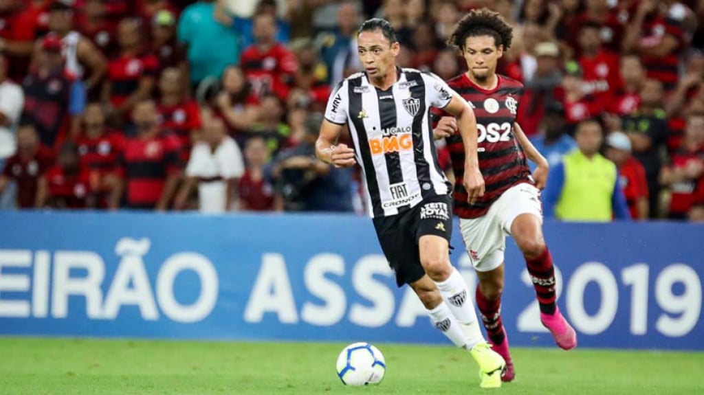Flamengo x Atl&eacute;tico-MG - Ricardo Oliveira e Ar&atilde;o