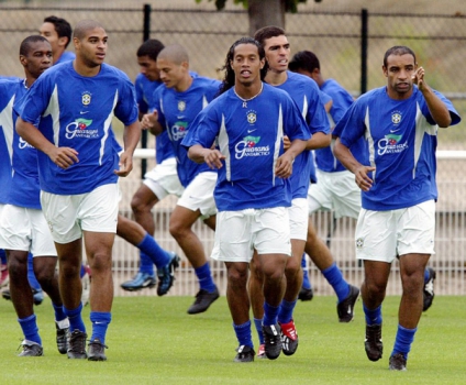 Em 2003, com apenas 21 anos, Adriano já fazia parte da Seleção Brasileira principal