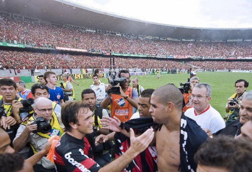 Em forma, Adriano comandou ao lado de Petkovic o título do Brasileirão de 2011 pelo Flamengo