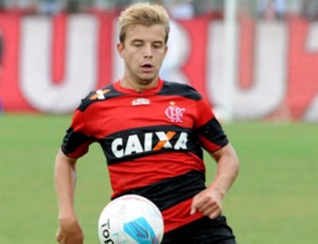 Thomas Flamengo (Alexandre Vidal)