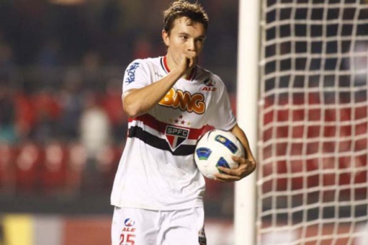 Dagoberto fez 4 gols no clássico San-São
