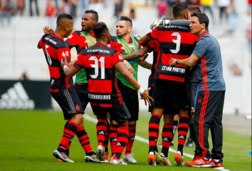 Flamengo comemora contra a Ponte