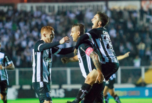 Figueirense x São Paulo
