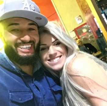 Tayrine Seifert - Mulher do Muralha