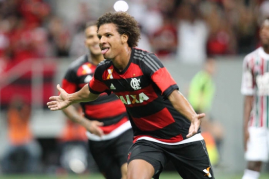 Willian Arão - Flamengo x Fluminense 2016 Campeonato Brasileiro 2009