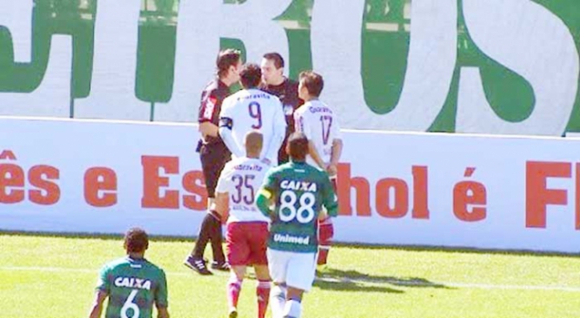Chapecoense 2x1 Fluminense - GOL ANULADO DE MARCOS JÚNIOR