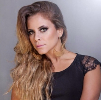 Bruna, mulher de Diego