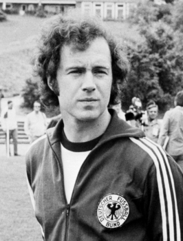 1976 - Franz Beckenbauer (Bayern de Munique)