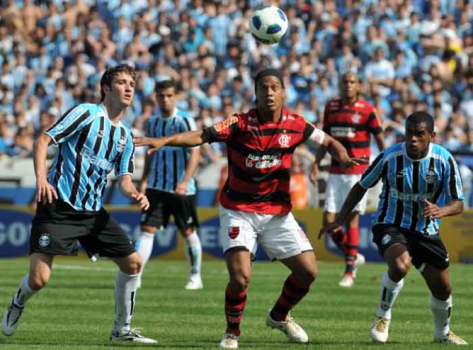 Grêmio 4x2 Flamengo - 30/10/2011