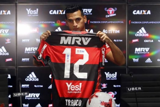 Flamengo - Apresentação Miguel Trauco