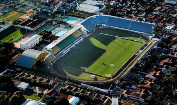 Estádio José Maria de Campos Maia