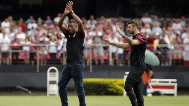 Jucilei e Lucas Pratto do São Paulo