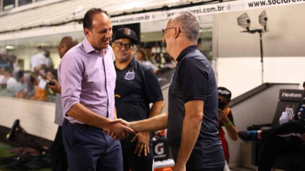 Ídolo do São Paulo é demitido e torcida se divide Ídolo do São Paulo é demitido e torcida se divide