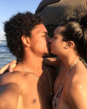 Rayane Grimaldi, mulher de Douglas Luiz