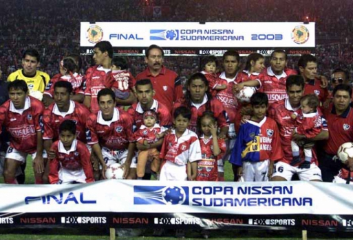 Resultado de imagem para cienciano campeão da sul americana em 2003