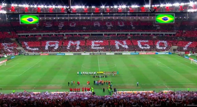Mosaico com a frase 'Isso aqui é Flamengo'