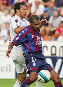 Zé Maria e Van Nistelrooy - Levante x Real Madrid