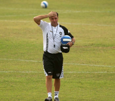 Cuca pelo Botafogo