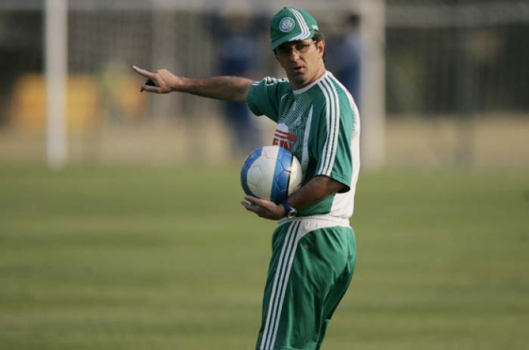 Caio Júnior pelo Palmeiras