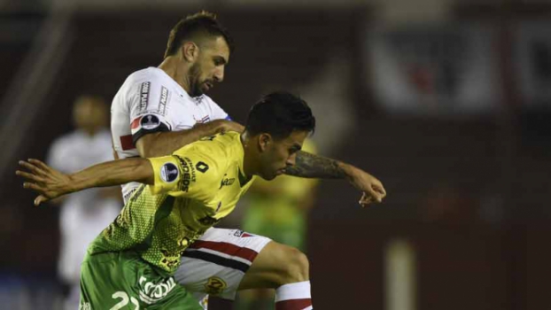 DEFENSA Y JUSTICIA X SÃO PAULO