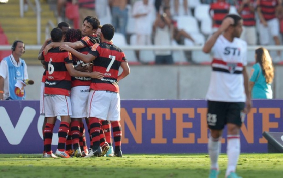 21/10/12 - Flamengo 1 x 0 São Paulo - Engenhão