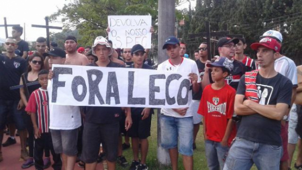 Protesto do São Paulo - Morumbi