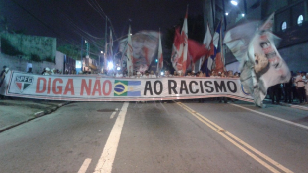 Torcidas de São Paulo e Rosario Central se uniram no Morumbi