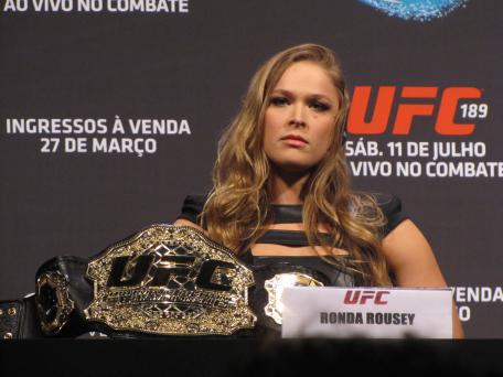 Fotos De Ronda Rousey Nua Vazam Ap S Ensaio Para Revista Diz Site Lance