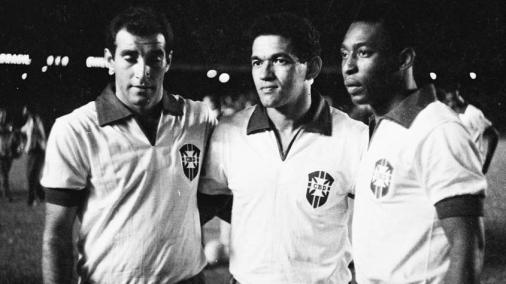 Primeiro jogo de Pelé e Garrincha juntos na Seleção completa 60 anos