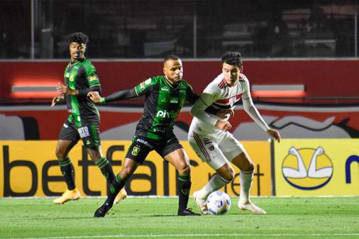 São Paulo plays poorly and doesn’t come out from scratch with América-MG at Morumbi