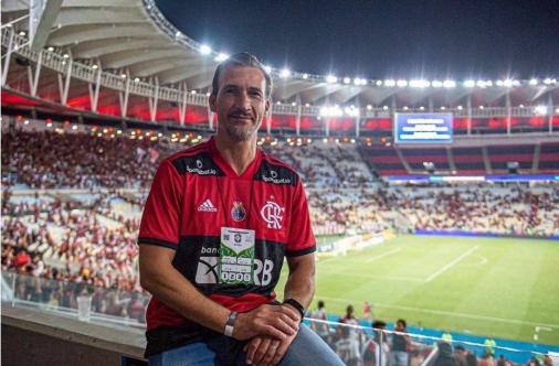 Técnico do Flamengo Feminino evita comparações com Jorge Jesus: ‘Tenho que construir minha própria história’